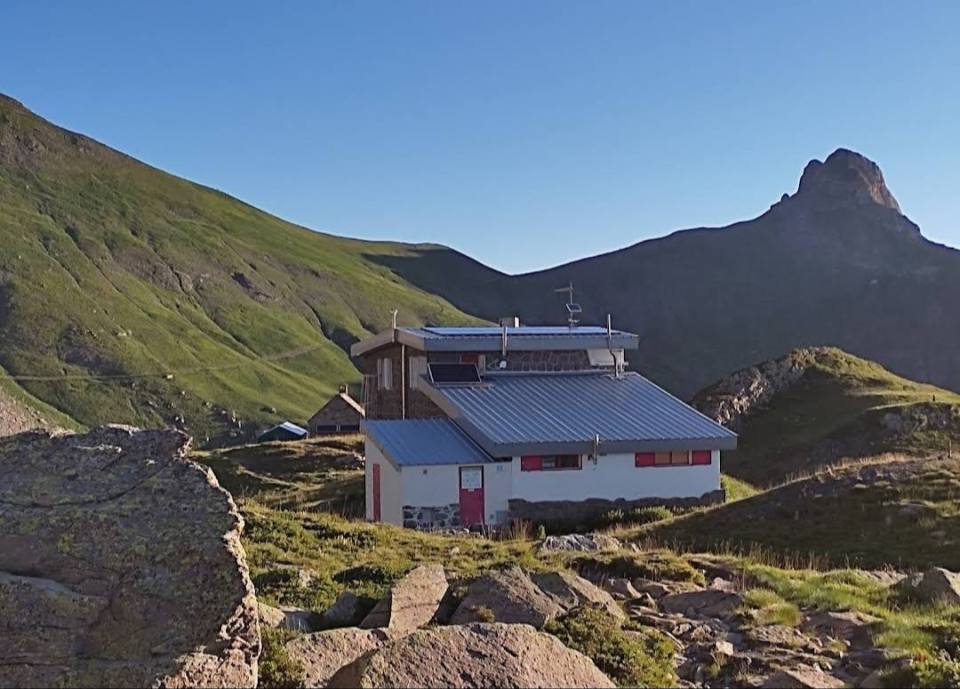 Refugio de Pombie. Parte no guardada. Imagen de perfil